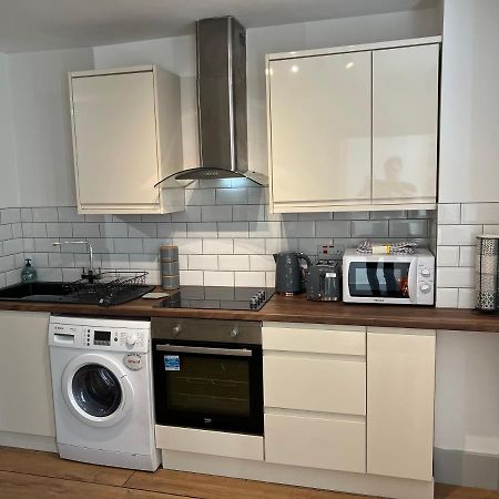 Ferienwohnung Flat 1 Cairo Street Warrington  Exterior foto